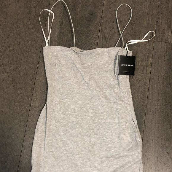 BRAND NEW Grey dress from JLUX label. - Picture 4 of 4
